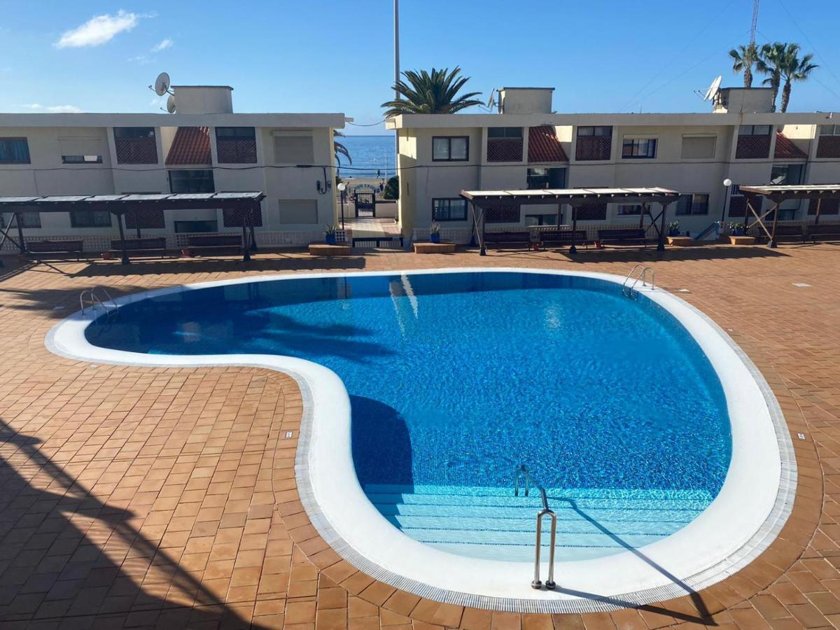 En Playa Las Vistas. Veramar. Free Parking, Pool! Los Cristianos  Extérieur photo