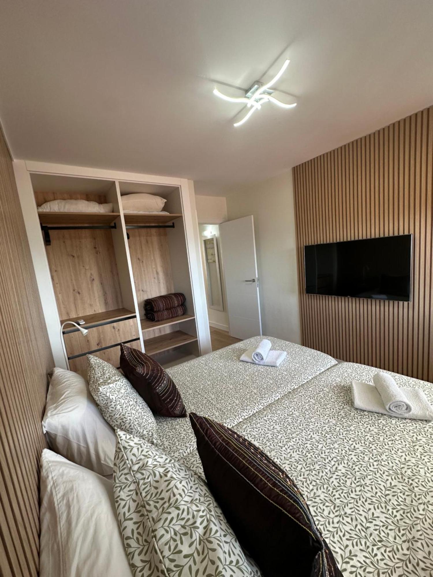 En Playa Las Vistas. Veramar. Free Parking, Pool! Los Cristianos  Extérieur photo